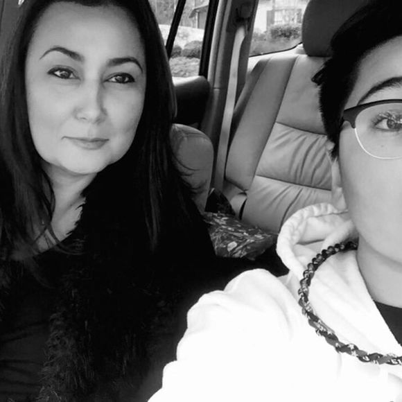 Meet your Posher, Chrisoula - Picture 1 of 1